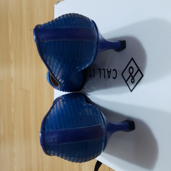 CHARLES JOURDAN HEELS 👠 SIZE 4 - Picture 5 of 12